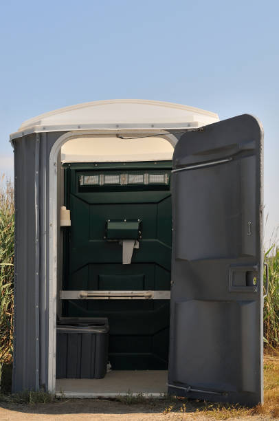 Best Luxury portable toilet rental  in Picnic Point, WA